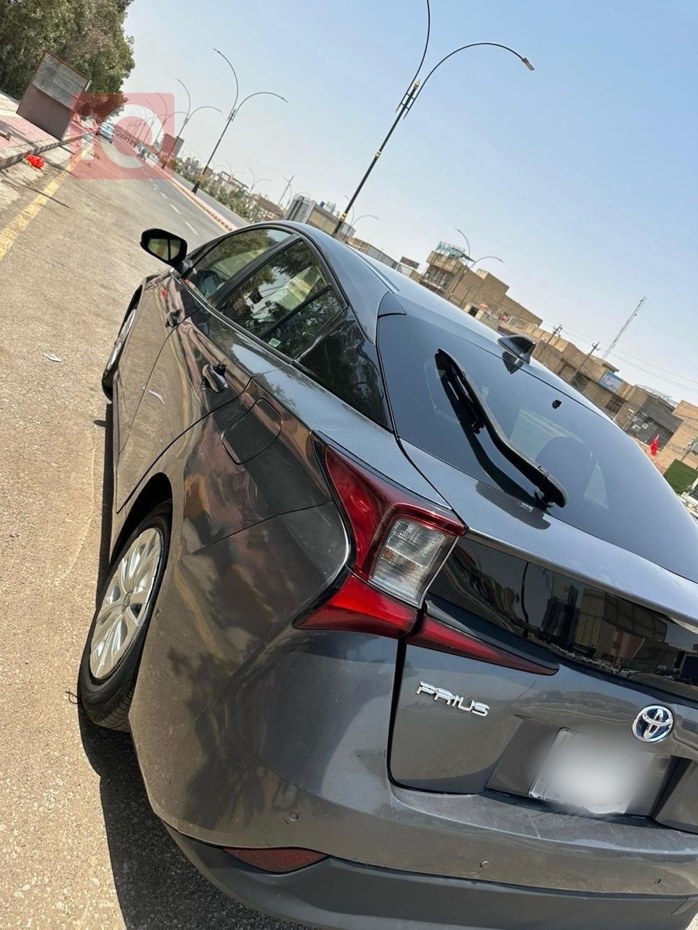 تويوتا بريوس